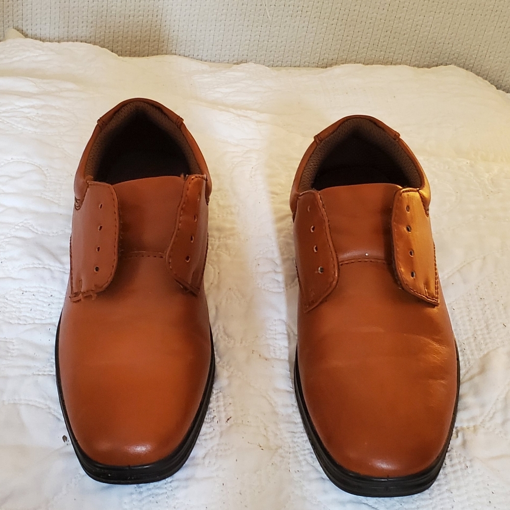 Boys dress shoes